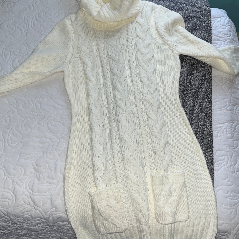 Venus white sweater dress